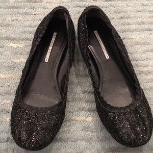 Vera Wang Lavender Mariel blk glitter flats